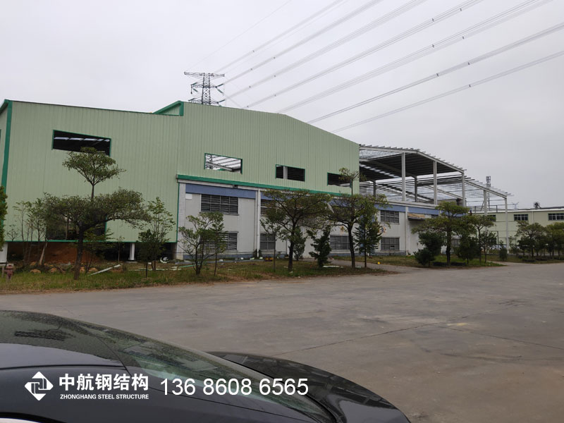 鋼結構廠房的維修與保養(yǎng)(圖1) 鋼結構廠房的維修與保養(yǎng)(圖1)