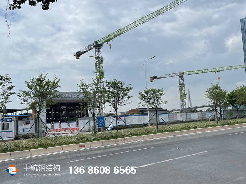 東莞虎門(mén)鋼結(jié)構(gòu)施工現(xiàn)場(chǎng)